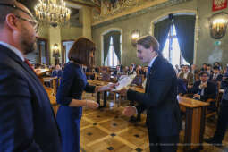 Laur Olimpijski, dyplomy, zdolni uczniowie, szkoły podstawowe, wręczenie, Buszek, Korfel-Jasińska