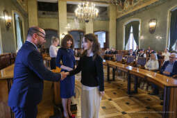 Laur Olimpijski, dyplomy, zdolni uczniowie, szkoły podstawowe, wręczenie, Buszek, Korfel-Jasińska