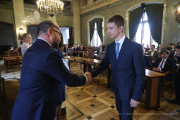 Laur Olimpijski, dyplomy, zdolni uczniowie, szkoły podstawowe, wręczenie, Buszek, Korfel-Jasińska