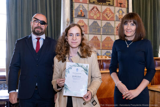 Laur Olimpijski, dyplomy, zdolni uczniowie, szkoły ponadpodstawowe, wręczenie, Buszek, Korfel-Jasi