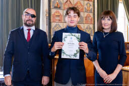 Laur Olimpijski, dyplomy, zdolni uczniowie, szkoły ponadpodstawowe, wręczenie, Buszek, Korfel-Jasi
