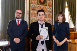 Laur Olimpijski, dyplomy, zdolni uczniowie, szkoły ponadpodstawowe, wręczenie, Buszek, Korfel-Jasi