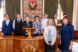 Laur Olimpijski, dyplomy, zdolni uczniowie, szkoły ponadpodstawowe, wręczenie, Buszek, Korfel-Jasi