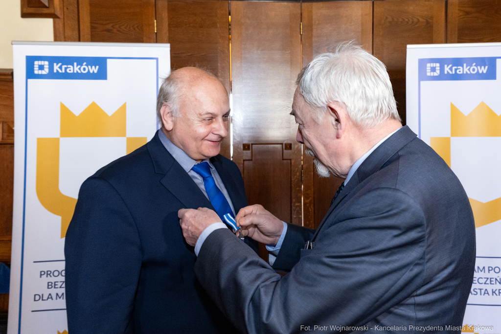 policja, straż miejska, straż pożarna, Jastrząb, Majchrowski, nagrody, Bezpieczny Kraków  Autor: P. Wojnarowski