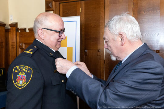 policja, straż miejska, straż pożarna, Jastrząb, Majchrowski, nagrody, Bezpieczny Kraków