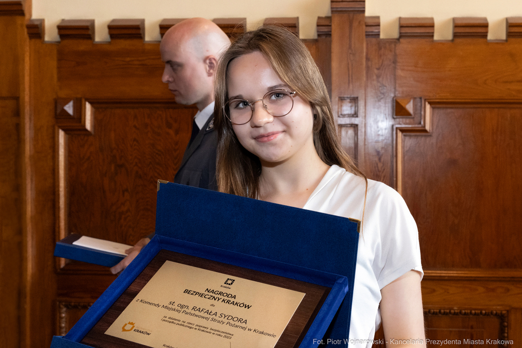 policja, straż miejska, straż pożarna, Jastrząb, Majchrowski, nagrody, Bezpieczny Kraków  Autor: P. Wojnarowski