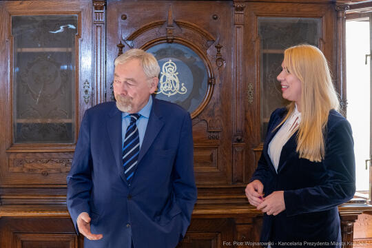 portret, Majchrowski, zawieszenie, portrety prezydentów, Sala Kupiecka, galeria prezydencka