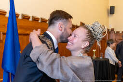 umk_0667.jpg-Aleksander Miszalski, gratulacje, prezydent, goście, zaprzysiężenie, ślubowanie