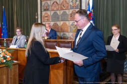 umk_9845.jpg-sesja, pierwsza, Rada Miasta Krakowa, IX kadencja, ślubowanie, radni, rajcy