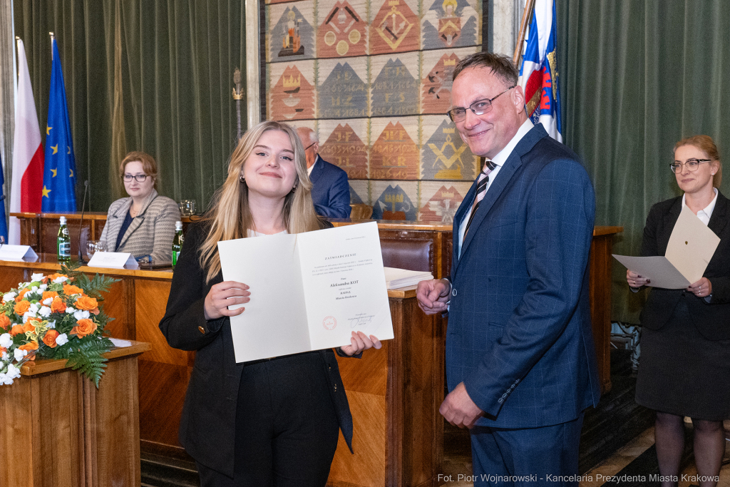 umk_9846.jpg-sesja, pierwsza, Rada Miasta Krakowa, IX kadencja, ślubowanie, radni, rajcy  Autor: P. Wojnarowski