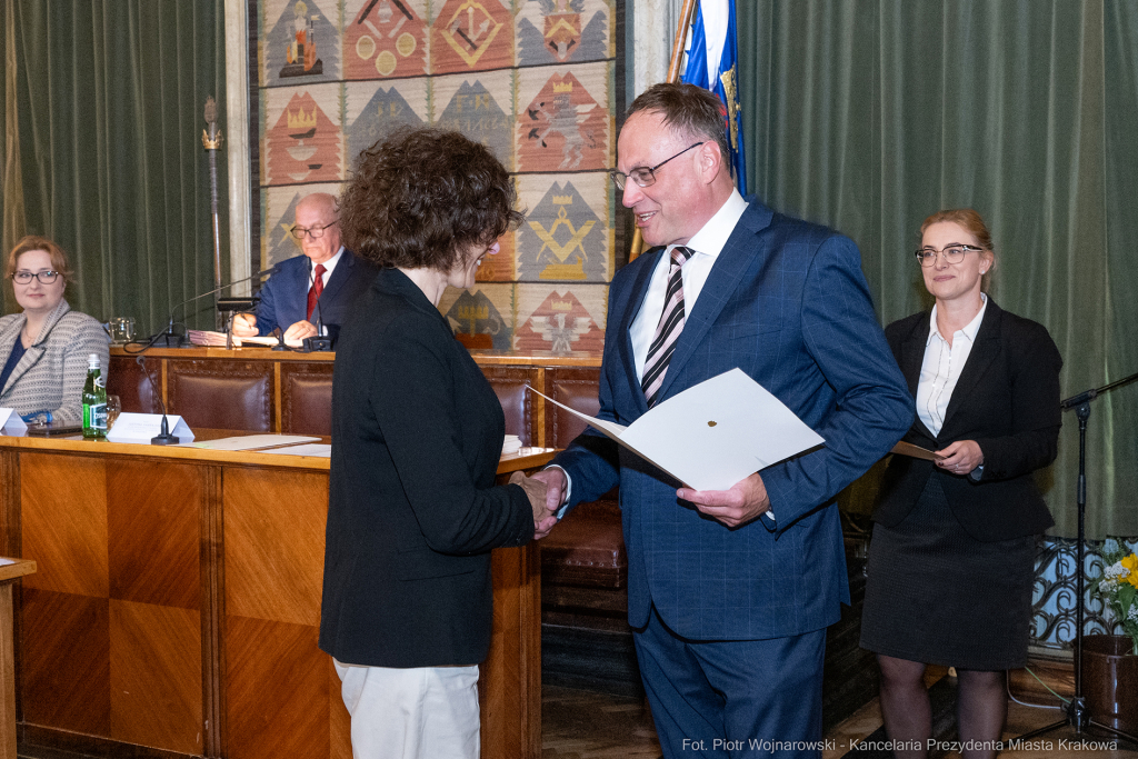 umk_9848.jpg-sesja, pierwsza, Rada Miasta Krakowa, IX kadencja, ślubowanie, radni, rajcy  Autor: P. Wojnarowski