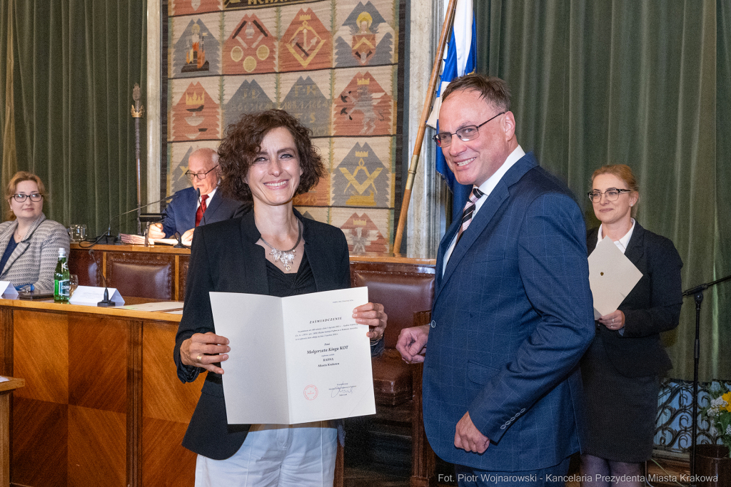 umk_9849.jpg-sesja, pierwsza, Rada Miasta Krakowa, IX kadencja, ślubowanie, radni, rajcy  Autor: P. Wojnarowski