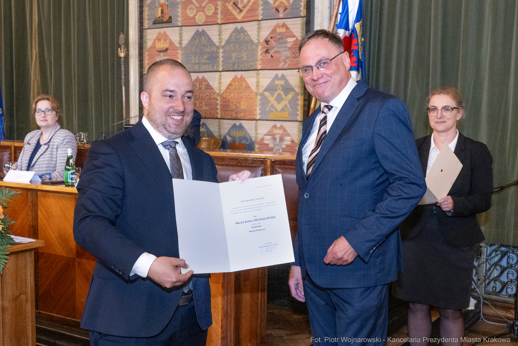 umk_9863.jpg-sesja, pierwsza, Rada Miasta Krakowa, IX kadencja, ślubowanie, radni, rajcy  Autor: P. Wojnarowski