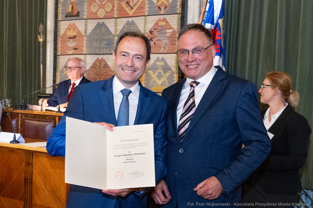 umk_9898.jpg-sesja, pierwsza, Rada Miasta Krakowa, IX kadencja, ślubowanie, radni, rajcy  Autor: P. Wojnarowski