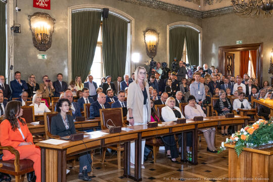 umk_9935.jpg-sesja, pierwsza, Rada Miasta Krakowa, IX kadencja, ślubowanie, radni, rajcy