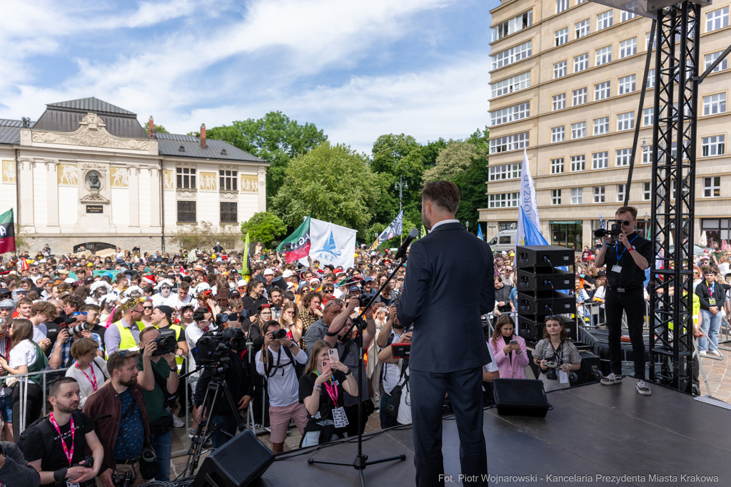 Prezydent, Miszalski, studenci, Juwenalia, przekazanie, klucze, klucz  Autor: P. Wojnarowski