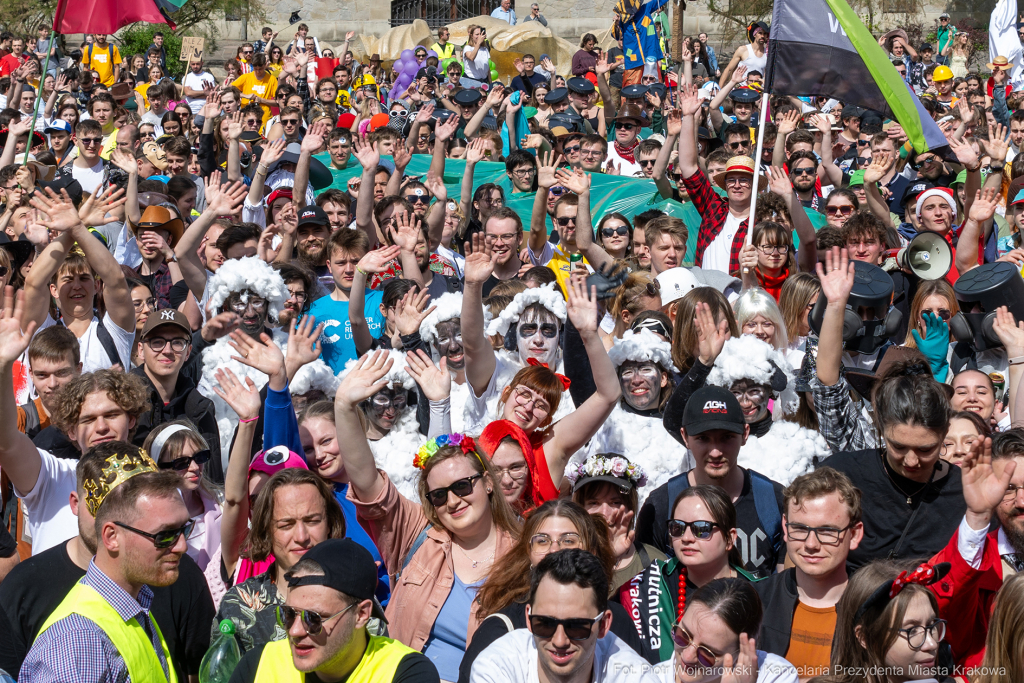 Prezydent, Miszalski, studenci, Juwenalia, przekazanie, klucze, klucz  Autor: P. Wojnarowski