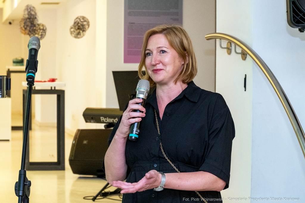 Prezydent, Miszalski, Krakowska Huta Szkła, wernisaż, wystawa, Eksperyment, szkło, szklane  Autor: P. Wojnarowski