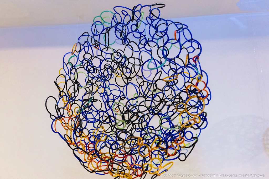 Prezydent, Miszalski, Krakowska Huta Szkła, wernisaż, wystawa, Eksperyment, szkło, szklane  Autor: P. Wojnarowski