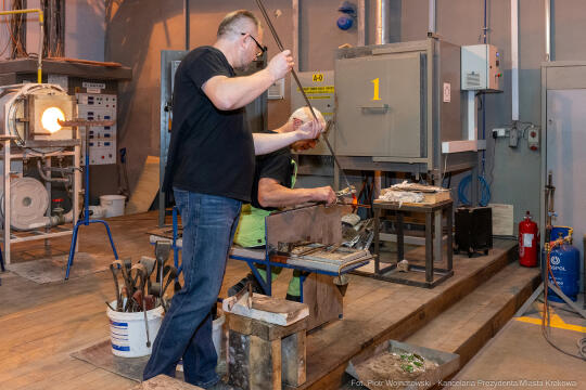 Prezydent, Miszalski, Krakowska Huta Szkła, wernisaż, wystawa, Eksperyment, szkło, szklane