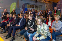 Prezydent, Miszalski, Krakowska Huta Szkła, wernisaż, wystawa, Eksperyment, szkło, szklane