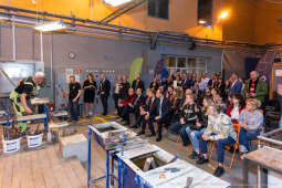 Prezydent, Miszalski, Krakowska Huta Szkła, wernisaż, wystawa, Eksperyment, szkło, szklane