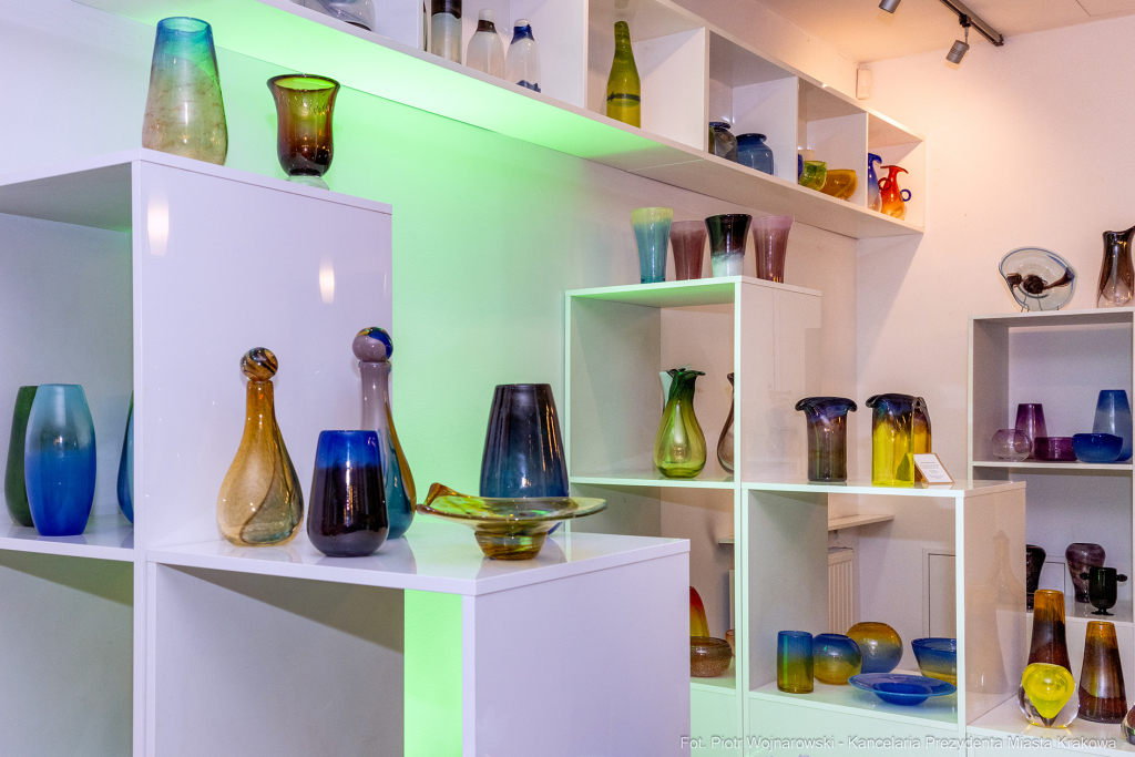 Prezydent, Miszalski, Krakowska Huta Szkła, wernisaż, wystawa, Eksperyment, szkło, szklane  Autor: P. Wojnarowski