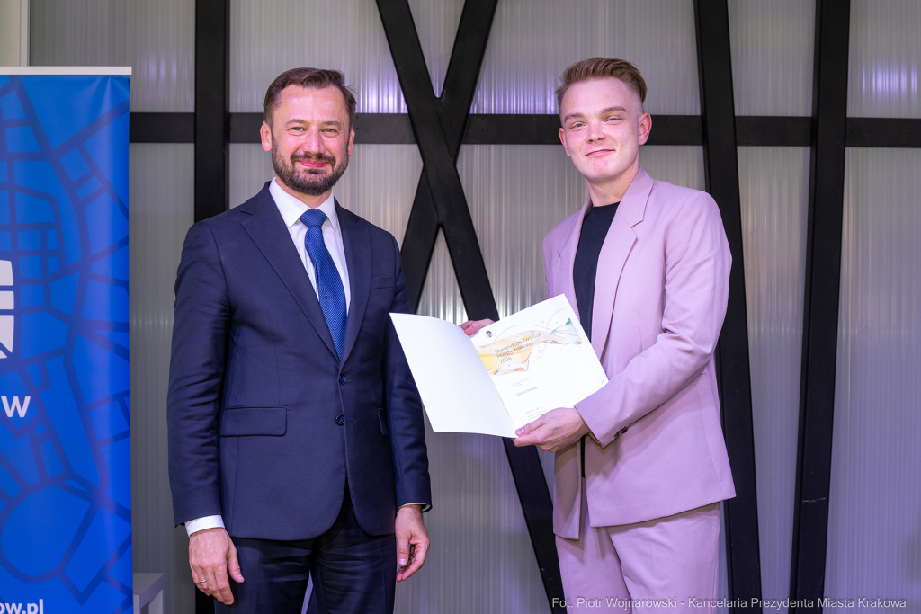 Jacek Zieliński urodził się 6 września w Krakowie. Ukończył liceum muzyczne w klasie skrzypiec  Autor: P. Wojnarowski