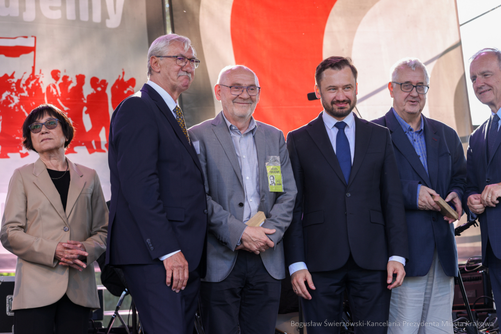 bs-240602-img_0574.jpg-Medale za wolność,  Miszalski, NCK  Autor: B. Świerzowski