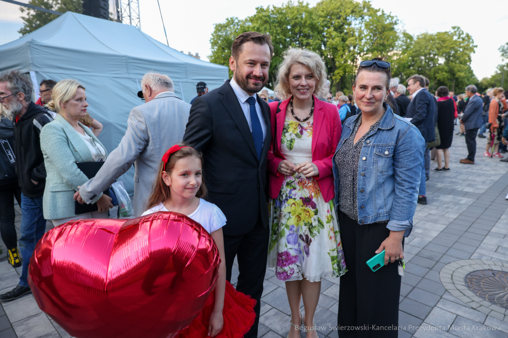 bs-240602-img_0936.jpg-Medale za wolność,  Miszalski, NCK  Autor: B. Świerzowski