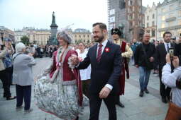 202a0205.jpeg-Polonez Wolności w święto 4 czerwca