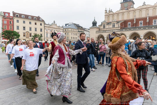 Miszalski, prezydent, obchody, Dzień Wolności i Praw Obywatelskich, obchody, Rynek, korowód, Drze