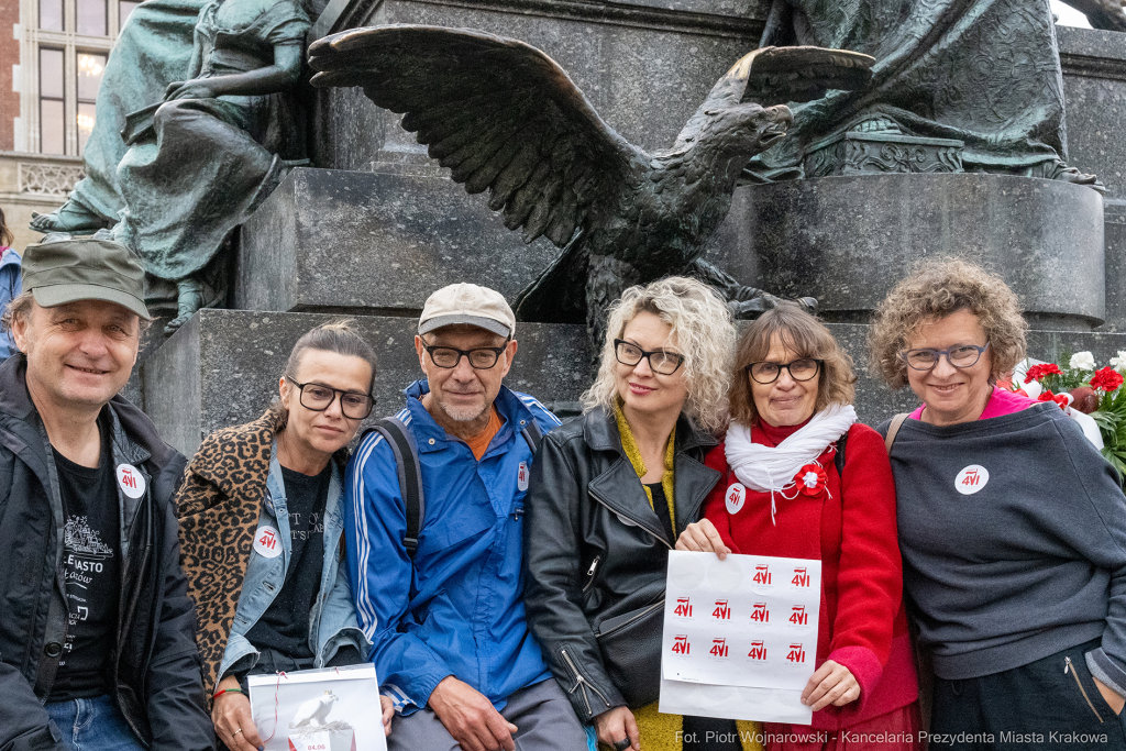 Miszalski, prezydent, obchody, Dzień Wolności i Praw Obywatelskich, obchody, Rynek, korowód, Drze  Autor: P. Wojnarowski