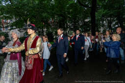 Miszalski, prezydent, obchody, Dzień Wolności i Praw Obywatelskich, obchody, Rynek, korowód, Drze