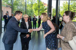 umk_0881.jpg-Miszalski Aleksander, prezydent, Kosek Jakub, korpus konsularny, MUFO, spotkanie