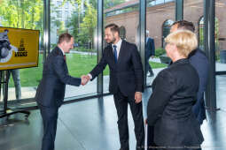 umk_0918.jpg-Miszalski Aleksander, prezydent, Kosek Jakub, korpus konsularny, MUFO, spotkanie