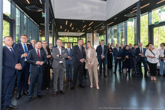 umk_0969.jpg-Miszalski Aleksander, prezydent, Kosek Jakub, korpus konsularny, MUFO, spotkanie