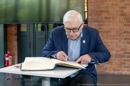 umk_1045.jpg-Miszalski Aleksander, prezydent, Kosek Jakub, korpus konsularny, MUFO, spotkanie