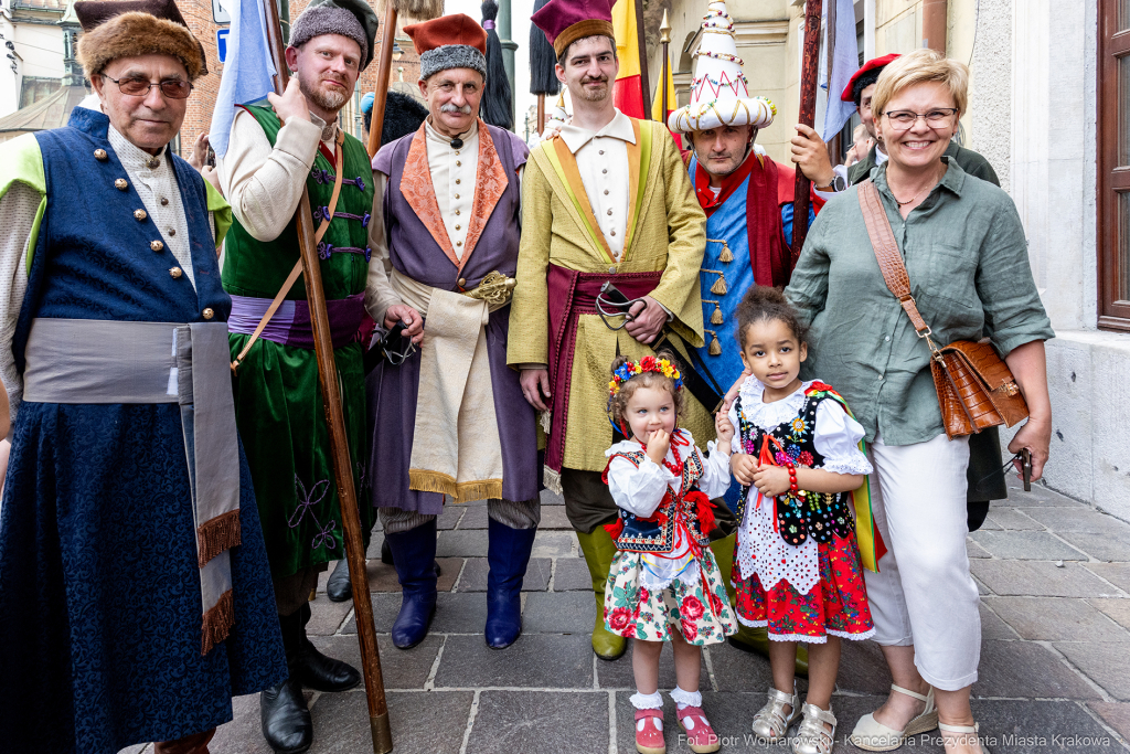 harce, lajkonik, 2024, Rynek, Sęk Niezabitowski, haracz, pochód  Autor: P. Wojnarowski