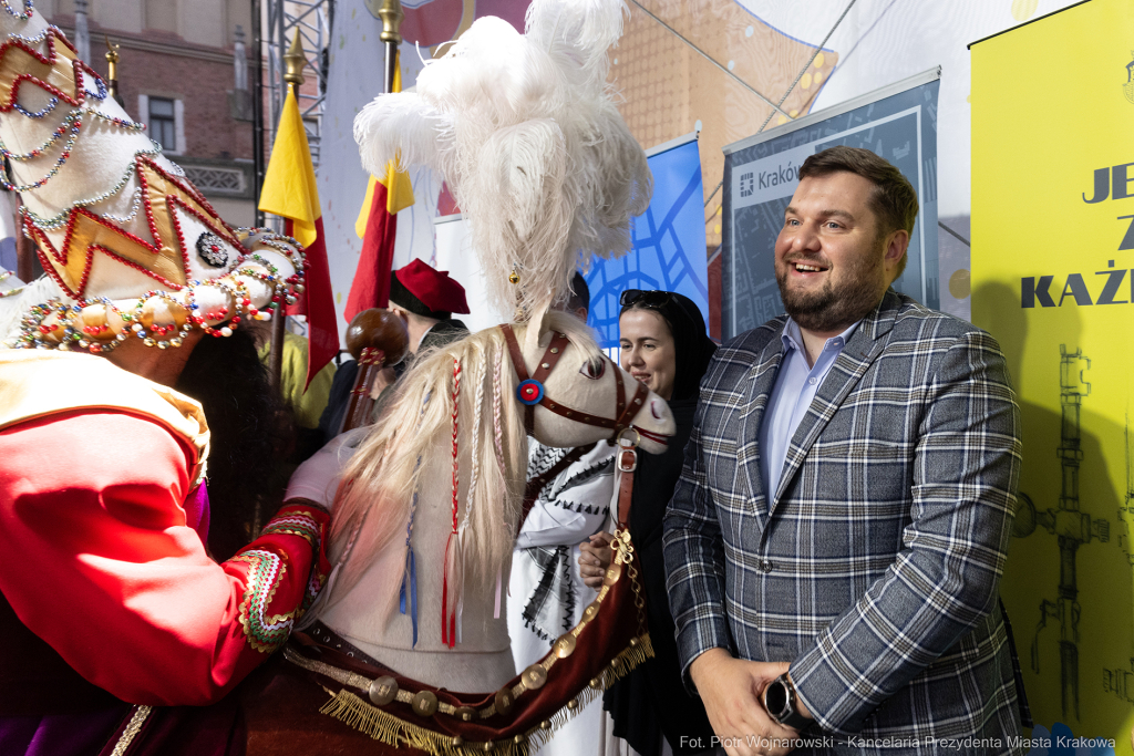 harce, lajkonik, 2024, Rynek, Sęk Niezabitowski, haracz, pochód  Autor: P. Wojnarowski