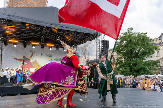 harce, lajkonik, 2024, Rynek, Sęk Niezabitowski, haracz, pochód