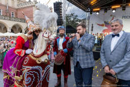 harce, lajkonik, 2024, Rynek, Sęk Niezabitowski, haracz, pochód