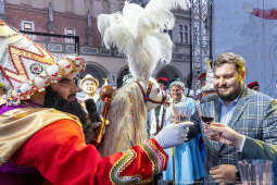 harce, lajkonik, 2024, Rynek, Sęk Niezabitowski, haracz, pochód