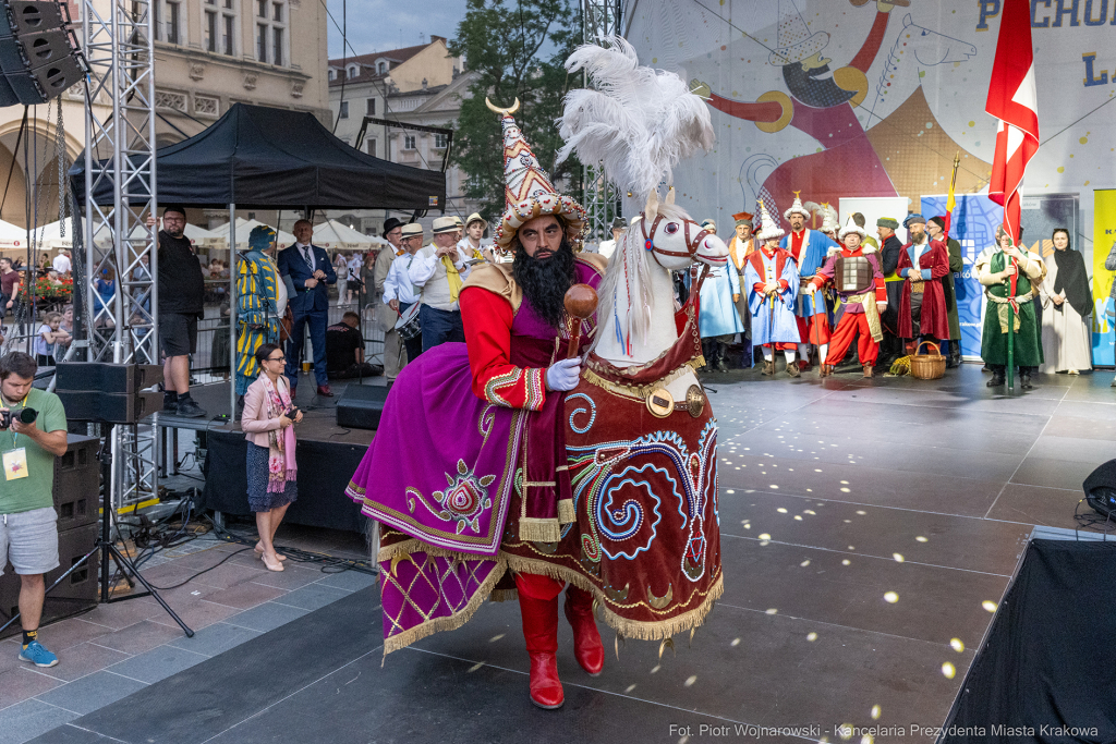 harce, lajkonik, 2024, Rynek, Sęk Niezabitowski, haracz, pochód  Autor: P. Wojnarowski