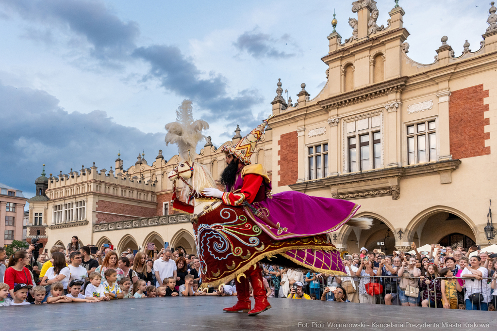 harce, lajkonik, 2024, Rynek, Sęk Niezabitowski, haracz, pochód  Autor: P. Wojnarowski