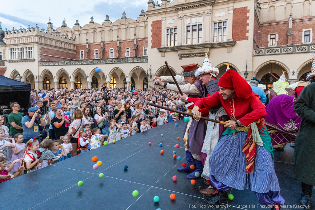 harce, lajkonik, 2024, Rynek, Sęk Niezabitowski, haracz, pochód  Autor: P. Wojnarowski