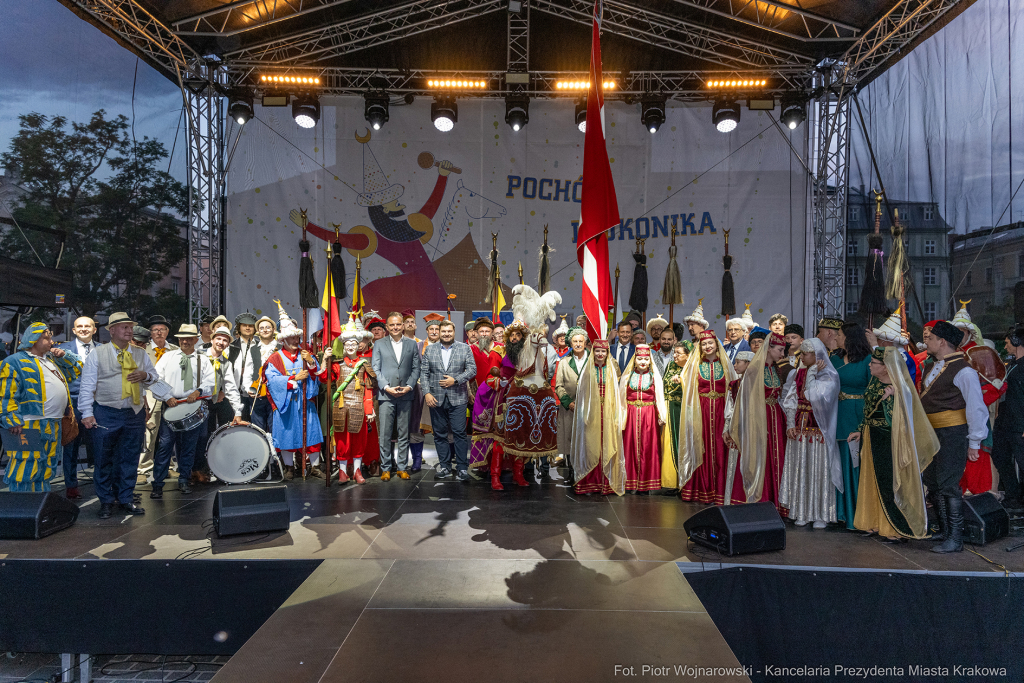 harce, lajkonik, 2024, Rynek, Sęk Niezabitowski, haracz, pochód  Autor: P. Wojnarowski