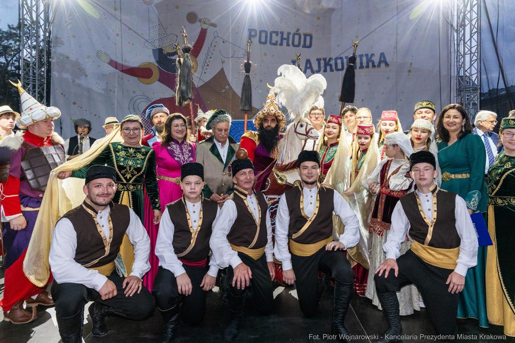 harce, lajkonik, 2024, Rynek, Sęk Niezabitowski, haracz, pochód  Autor: P. Wojnarowski