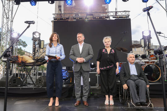 bs-240607-img_3698.jpg-kocham Kraków, Klaman