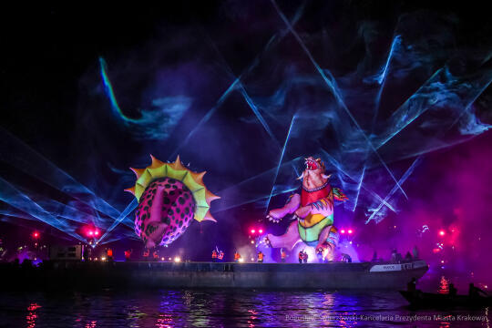 bs-240608-img_4866.jpg-Parada Smoków, Groteska, Miszalski